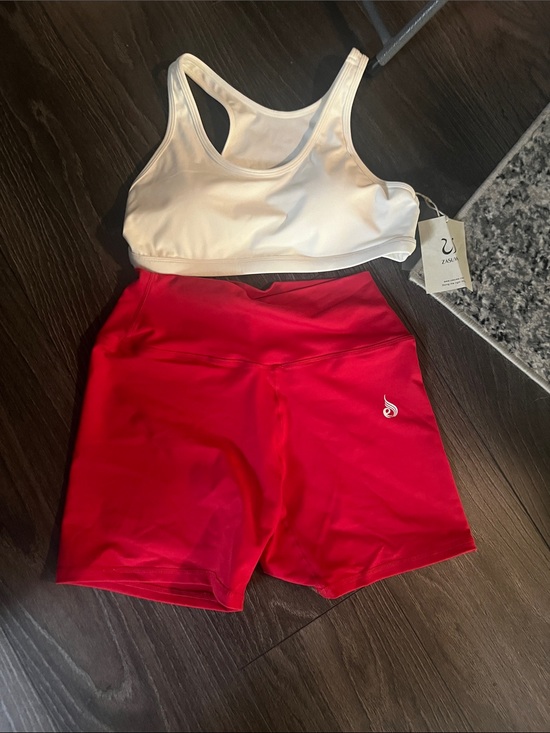 Ryderwear Pants - Ryderwear Red High-Waist Bike Shorts and sports bra from Zasuwa